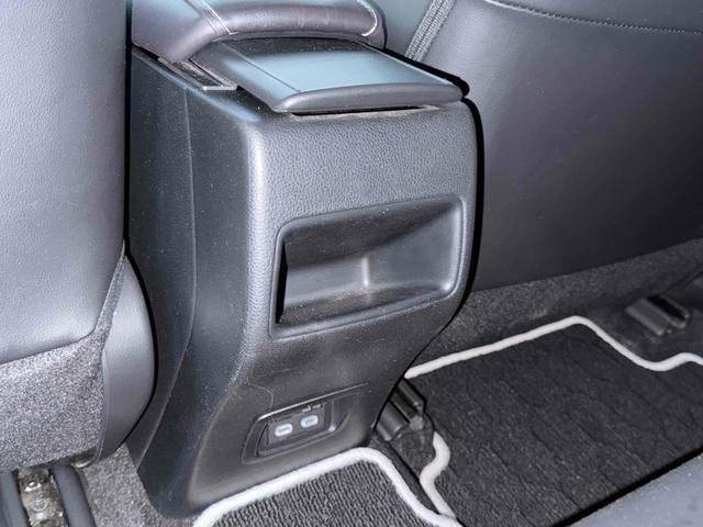 カローラ ハイブリッド ダブルバイビー レーンアシスト オートクルーズコントロール 衝突被害軽減システム バックカメラ ナビ アルミホイール オートマチックハイビーム LEDヘッドランプ CVT シートヒーター スマートキー(66枚目)