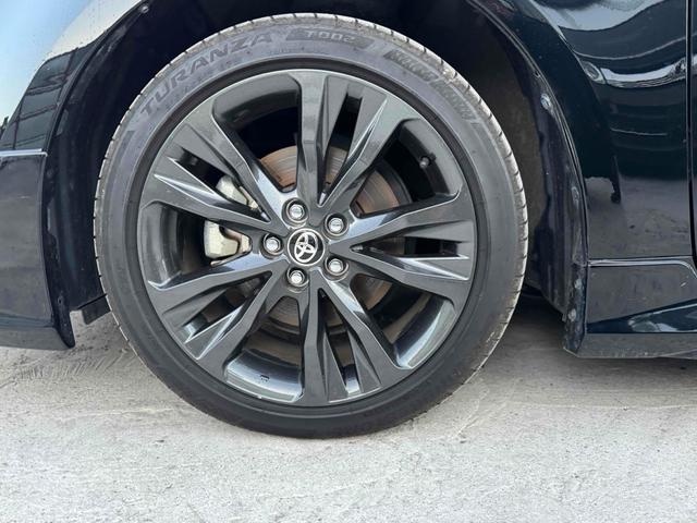 カローラ ハイブリッド ダブルバイビー レーンアシスト オートクルーズコントロール 衝突被害軽減システム バックカメラ ナビ アルミホイール オートマチックハイビーム LEDヘッドランプ CVT シートヒーター スマートキー(76枚目)