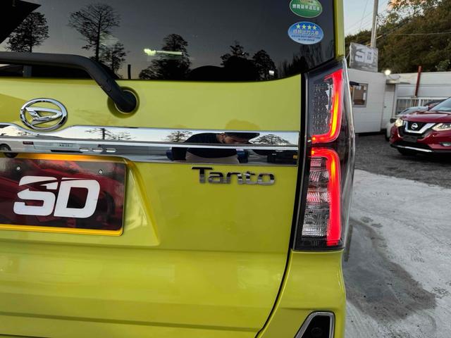 タント カスタムＲＳセレクション　ターボ　純正メモリーナビ　両側パワスラ　ハーフレザーフロントシートヒーター　アイドリングストップ　バックカメラ　ステリモ　ＥＴＣ　レーダークルーズ　全周囲カメラ　オートライト　ＬＥＤヘッドランプ（8枚目）