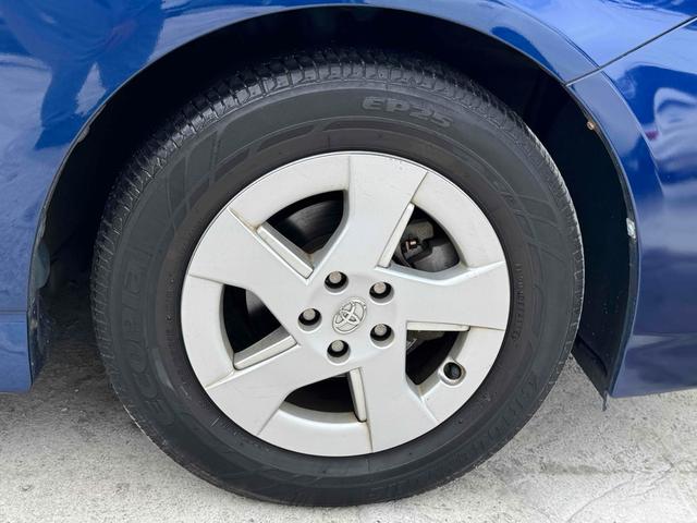 プリウス Ｇツーリングセレクション　ナビ　ＴＶ　アルミホイール　オートライト　スマートキー　電動格納ミラー　ＣＶＴ　ＣＤ　ＤＶＤ再生　ミュージックプレイヤー接続可　Ｂｌｕｅｔｏｏｔｈ　エアコン　パワーステアリング　パワーウィンドウ（49枚目）