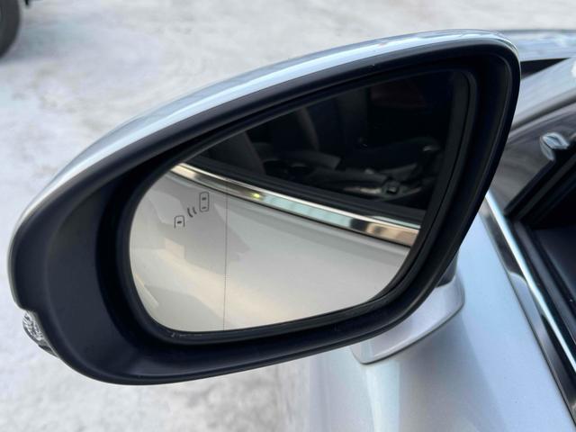 ＩＳ ＩＳ２００ｔ　中期型　ハーフレザーシート　レーンアシスト　レーダークルーズコントロール　バックカメラ　ナビ　ＴＶ　アルミホイール　オートライト　ＬＥＤヘッドランプ　ＡＴ　スマートキー　電動格納ミラー（16枚目）