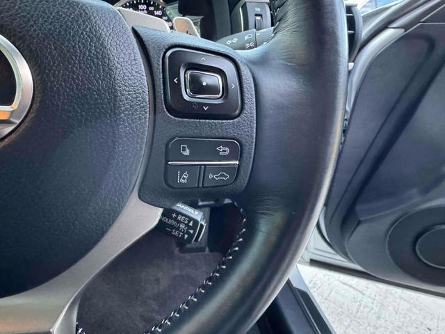 ＩＳ ＩＳ２００ｔ　中期型　ハーフレザーシート　レーンアシスト　レーダークルーズコントロール　バックカメラ　ナビ　ＴＶ　アルミホイール　オートライト　ＬＥＤヘッドランプ　ＡＴ　スマートキー　電動格納ミラー（27枚目）