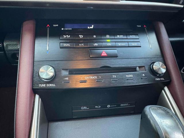 ＩＳ ＩＳ２００ｔ　中期型　ハーフレザーシート　レーンアシスト　レーダークルーズコントロール　バックカメラ　ナビ　ＴＶ　アルミホイール　オートライト　ＬＥＤヘッドランプ　ＡＴ　スマートキー　電動格納ミラー（36枚目）