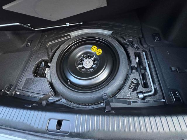 ＩＳ ＩＳ２００ｔ　中期型　ハーフレザーシート　レーンアシスト　レーダークルーズコントロール　バックカメラ　ナビ　ＴＶ　アルミホイール　オートライト　ＬＥＤヘッドランプ　ＡＴ　スマートキー　電動格納ミラー（74枚目）