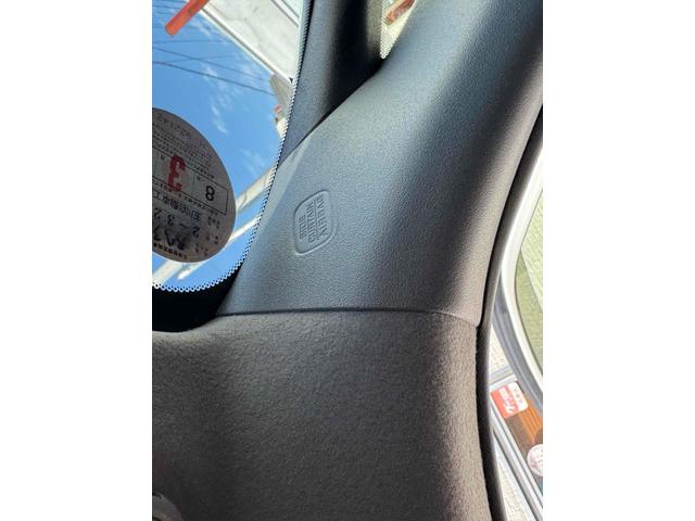 フィット ｅ：ＨＥＶベーシック　ドライブレコーダー　ＥＴＣ　バックカメラ　ナビ　クリアランスソナー　オートクルーズコントロール　レーンアシスト　衝突被害軽減システム　アルミホイール　オートライト　ＬＥＤヘッドランプ　スマートキー（34枚目）