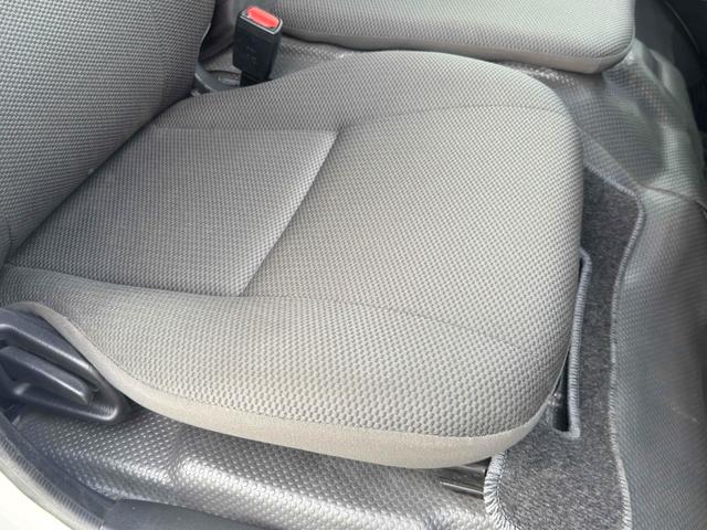 ハイエースバン ＤＸ　９人乗　４ＷＤ　ＥＴＣ　バックカメラ　ナビ　クリアランスソナー　レーンアシスト　衝突被害軽減システム　スライドドア　オートマチックハイビーム　キーレスエントリー　電動格納ミラー　ＡＴ（39枚目）