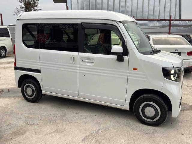 Ｎ－ＶＡＮ＋スタイル ファン　ナビ装着用スペシャルパッケージ　ＥＴＣ　バックカメラ　両側スライドドア　ナビ　ＴＶ　クリアランスソナー　オートクルーズコントロール　レーンアシスト　衝突被害軽減システム　スマートキー　ＣＶＴ（4枚目）