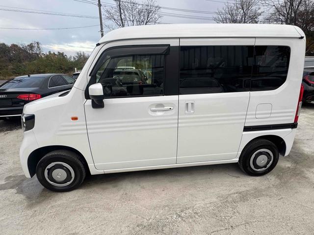 Ｎ－ＶＡＮ＋スタイル ファン　ナビ装着用スペシャルパッケージ　ＥＴＣ　バックカメラ　両側スライドドア　ナビ　ＴＶ　クリアランスソナー　オートクルーズコントロール　レーンアシスト　衝突被害軽減システム　スマートキー　ＣＶＴ（9枚目）