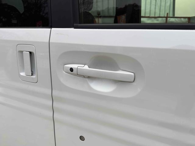 Ｎ－ＶＡＮ＋スタイル ファン　ナビ装着用スペシャルパッケージ　ＥＴＣ　バックカメラ　両側スライドドア　ナビ　ＴＶ　クリアランスソナー　オートクルーズコントロール　レーンアシスト　衝突被害軽減システム　スマートキー　ＣＶＴ（13枚目）