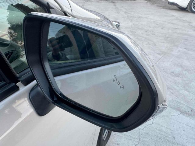 アクア G 4WD エンジンスターター ドライブレコーダー 360度モニター ETC 自動クルーズコントロール レーンアシスト BSM 衝突被害軽減システム アルミホイール オートマチックハイビーム(20枚目)