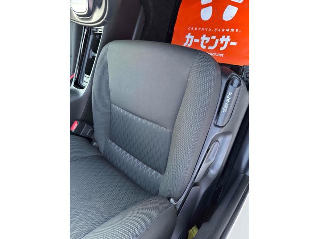 アクア G 4WD エンジンスターター ドライブレコーダー 360度モニター ETC 自動クルーズコントロール レーンアシスト BSM 衝突被害軽減システム アルミホイール オートマチックハイビーム(41枚目)