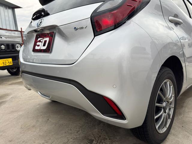 アクア Ｘ　Ｚ　ラフィネ仕様　純正　ディズプレイオーディオ　ナビ機能なし　レーダークルーズコントロール　バックカメラ　コーナーセンサー　ＬＥＤヘッドライト　オートマチックハイビーム　ＥＴＣ　衝突軽減システム（15枚目）