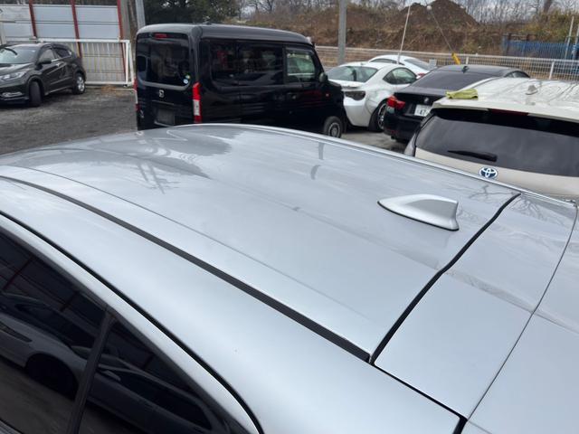 アクア Ｘ　Ｚ　ラフィネ仕様　純正　ディズプレイオーディオ　ナビ機能なし　レーダークルーズコントロール　バックカメラ　コーナーセンサー　ＬＥＤヘッドライト　オートマチックハイビーム　ＥＴＣ　衝突軽減システム（17枚目）