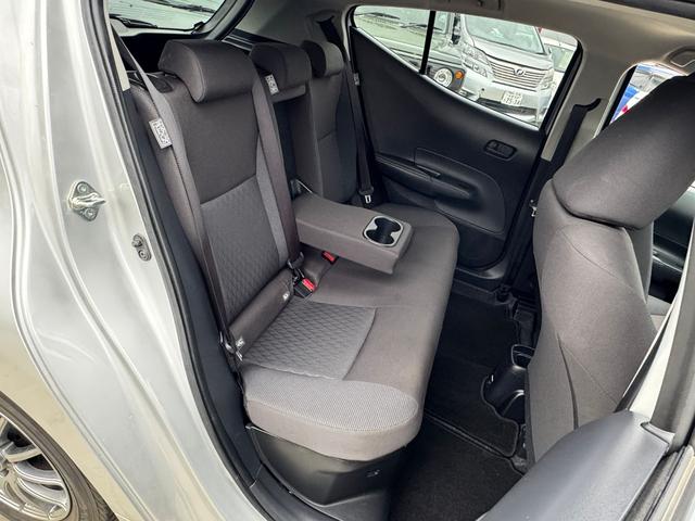 アクア Ｘ　Ｚ　ラフィネ仕様　純正　ディズプレイオーディオ　ナビ機能なし　レーダークルーズコントロール　バックカメラ　コーナーセンサー　ＬＥＤヘッドライト　オートマチックハイビーム　ＥＴＣ　衝突軽減システム（61枚目）