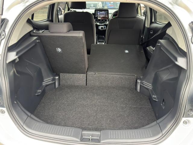 アクア Ｘ　Ｚ　ラフィネ仕様　純正　ディズプレイオーディオ　ナビ機能なし　レーダークルーズコントロール　バックカメラ　コーナーセンサー　ＬＥＤヘッドライト　オートマチックハイビーム　ＥＴＣ　衝突軽減システム（65枚目）