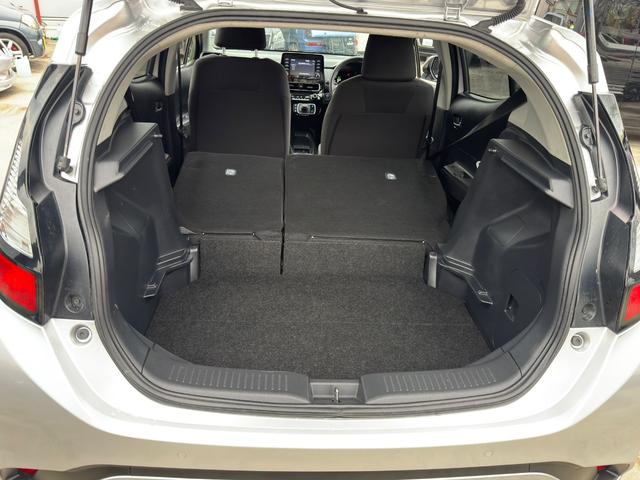 アクア Ｘ　Ｚ　ラフィネ仕様　純正　ディズプレイオーディオ　ナビ機能なし　レーダークルーズコントロール　バックカメラ　コーナーセンサー　ＬＥＤヘッドライト　オートマチックハイビーム　ＥＴＣ　衝突軽減システム（66枚目）