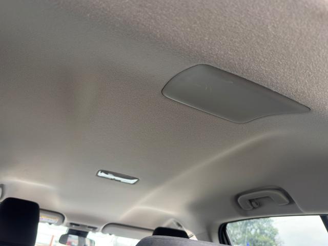 アクア Ｘ　Ｚ　ラフィネ仕様　純正　ディズプレイオーディオ　ナビ機能なし　レーダークルーズコントロール　バックカメラ　コーナーセンサー　ＬＥＤヘッドライト　オートマチックハイビーム　ＥＴＣ　衝突軽減システム（70枚目）