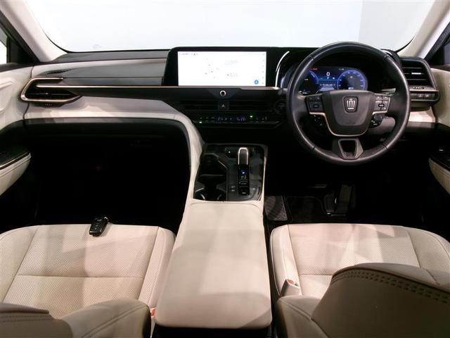 クラウンクロスオーバー Gアドバンスド・レザーパッケージ 革シート 4WD フルセグ ミュージックプレイヤー接続可 バックカメラ 衝突被害軽減システム ETC LEDヘッドランプ フルエアロ 記録簿(4枚目)