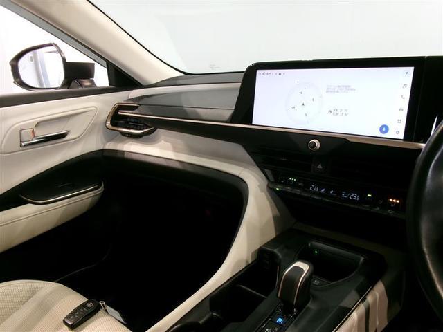 クラウンクロスオーバー Gアドバンスド・レザーパッケージ 革シート 4WD フルセグ ミュージックプレイヤー接続可 バックカメラ 衝突被害軽減システム ETC LEDヘッドランプ フルエアロ 記録簿(10枚目)