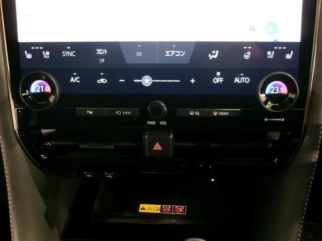 ヴェルファイアハイブリッド Ｚ　プレミア　革シート　サンルーフ　フルセグ　メモリーナビ　ミュージックプレイヤー接続可　バックカメラ　衝突被害軽減システム　ＥＴＣ　両側電動スライド　ＬＥＤヘッドランプ　乗車定員７人　３列シート（9枚目）