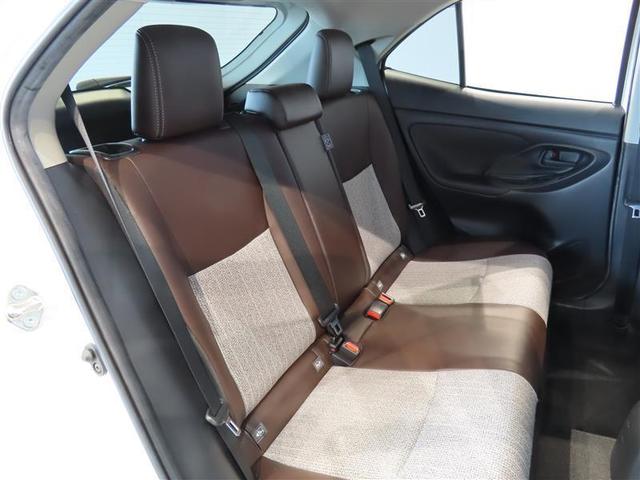 ヤリスクロス ハイブリッドＺ　メモリーナビ　ミュージックプレイヤー接続可　バックカメラ　衝突被害軽減システム　ＥＴＣ　ＬＥＤヘッドランプ　ワンオーナー　記録簿（15枚目）