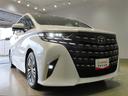LEDヘッドライトです。デザイン性がよくとても明るいので、夜間の走行や悪天候でも安心です。しかも長寿命!