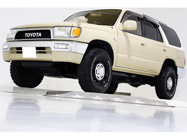 ＳＳＲ－Ｘ　４ＷＤ　ナロー仕様　全塗装　ヴィンテージホイール　ヴィンテージグリル　ＴＯＹＯＴＡエンブレム　ナロー用タイヤ　前後クロームメッキバンパー　ヘッドライト　コーナーランプ　ウインカー　マーカー　テール(14枚目)