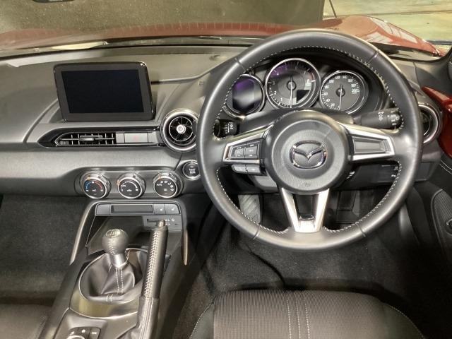 ロードスター １．５　Ｓ　スペシャルパッケージ　６ＭＦ　Ｗエアバック　ブルートゥース　アドバンスドキー　１オーナー　地デジ　盗難防止装置　パワステ　ナビＴＶ　衝突安全ボディ　点検記録簿　横滑防止装置　メモリーナビ　ＵＳＢポート　運転席エアバッグ（2枚目）