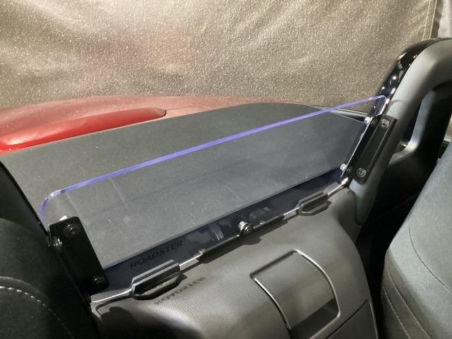 ロードスター １．５　Ｓ　スペシャルパッケージ　６ＭＦ　Ｗエアバック　ブルートゥース　アドバンスドキー　１オーナー　地デジ　盗難防止装置　パワステ　ナビＴＶ　衝突安全ボディ　点検記録簿　横滑防止装置　メモリーナビ　ＵＳＢポート　運転席エアバッグ（28枚目）