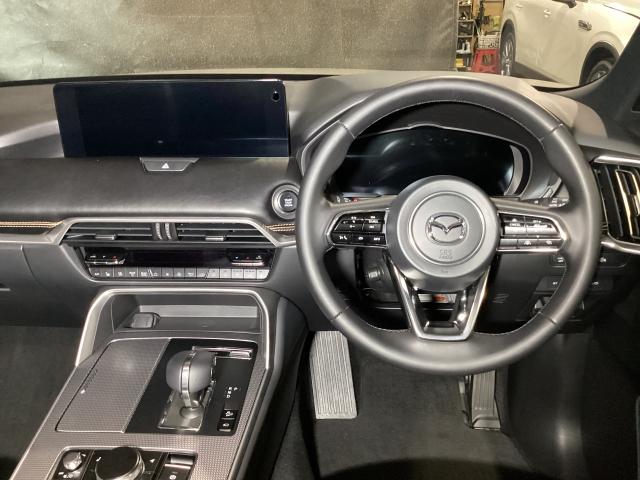 CX-80 3.3 XDハイブリッド エクスクルーシブ スポーツ ディー 7人乗り デモUP パノラマサンルーフ Bluetooth オートライト レザーシート アダプティブクルーズコントロール パワーシート サンルーフ 3列シート シートヒーター オートマチックハイビーム(2枚目)