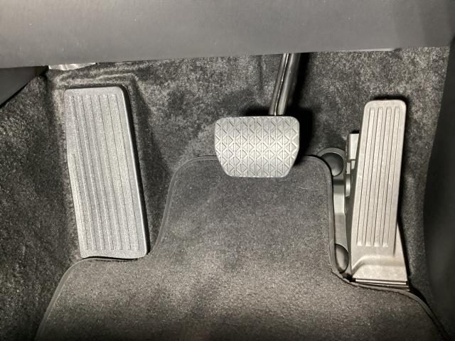 CX-80 3.3 XDハイブリッド エクスクルーシブ スポーツ ディー 7人乗り デモUP Bluetooth オートライト レザーシート アダプティブクルーズコントロール パワーシート 3列シート シートヒーター オートマチックハイビーム 4WD クリアランスソナー(37枚目)