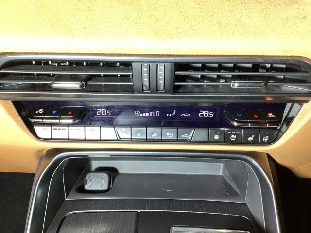 ＣＸ－６０ ３．３　ＸＤハイブリッド　プレミアム　スポーツ　ディーゼルタ　パノラマサンルーフ　Ｃセンサー　フルセグテレビ　ムーンルーフ　横滑り防止装置　アラウンドビューモニター　シートヒータ　追従クルコン　電動リヤゲート　Ｂｌｕｅｔｏｏｔｈオーディオ　ドライブレコーダー（21枚目）