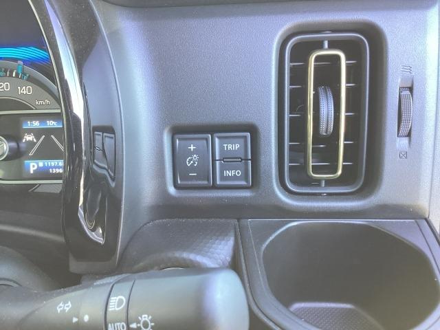 フレアクロスオーバー ６６０　ＸＳ　ＨＹＢＲＩＤ　ＸＳ　Ｂｌｕｅｔｏｏｔｈ接続　フルセグＴＶ　ＥＴＣ　デュアルカメラブレーキサポート　ＬＥＤヘッドライト　スマートキー　シートヒーター　オートライト　メモリナビ　Ｐソナー（28枚目）