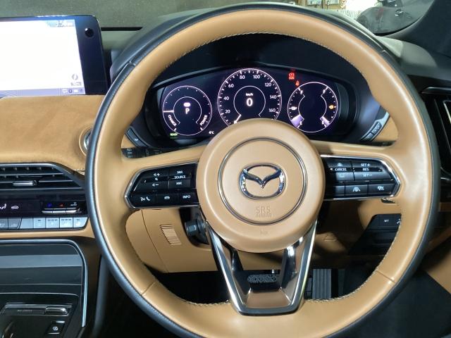ＣＸ－６０ ２．５　ＰＨＥＶ　プレミアム　スポーツ　４ＷＤ　アダプティブクルーズコントロール　アラウンドビューモニター　オートライト　フルセグＴＶ　ＢＴ　ＬＥＤヘッド　シートヒーター　ＥＴＣ　サンルーフ　電動シート　本革シート　クリアランスソナー　ＵＳＢ（3枚目）