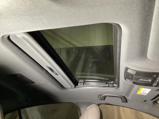 �T�����[�t�̊J�����ɂ��ԓ��͂������邭�A���R�Ɖ�b���e��Ńh���C�u����i�Ɗy�����Ȃ�܂��B