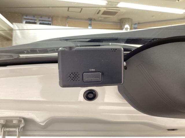 �y�ʓr�r�c�J�[�h�̍w�����K�v�ł��B�܂��ЊO�i�͕ۏؑΏۊO�ƂȂ�܂��B�ڂ����͔̔��X�X�^�b�t�܂Łz�^�]���̉f���E�����Ȃǂ��L�^���āA��ʎ��̂�g���u�����N�������̐��m�ȏ󋵔c���ɖ𗧂h���C�u���R�[�_�[