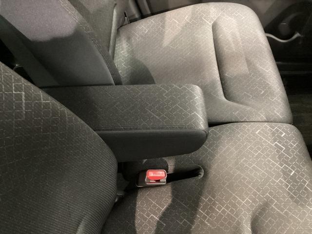 �O�Ȃɂ͐܂��ݎ��̃Z���^�[�A�[�����X�g������܂��B�^�]���ɑ̂����肷��̂ŉ��K�Ƀh���C�u�ł��܂��B