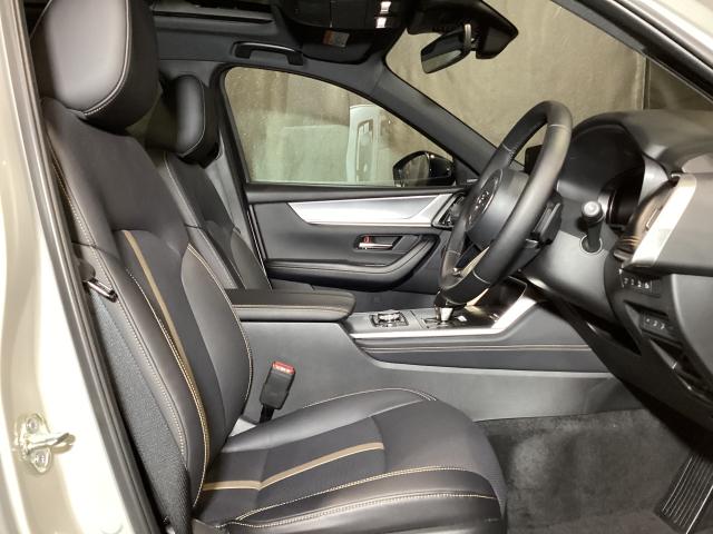 ���̊�������A�V�[�g�������ƃT�C�h������������ƕ��f�����T�|�[�g���̍����`��̃V�[�g���u�l�n��́v�����������o���Ă��܂��B