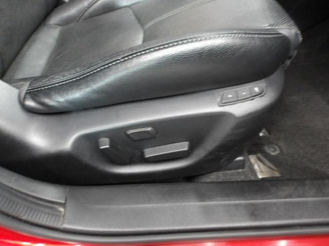 アクセラスポーツ ２．２　２２ＸＤ　Ｌパッケージ　ディーゼルターボ　本革シート　サンルーフ　ナビ　地デジ　ＤＶＤ再生　レーダークルーズ　ＡＬＨ　レーンキープアシスト　ＢＳＭ　ステアリングヒーター　ＥＴＣ　１オーナー　ＬＫＡ　運転席パワーシート　ＡＣＣ　Ｂカメラ　エアロ（8枚目）