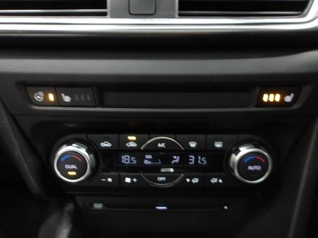 アクセラスポーツ ２．２　２２ＸＤ　Ｌパッケージ　ディーゼルターボ　本革シート　サンルーフ　ナビ　地デジ　ＤＶＤ再生　レーダークルーズ　ＡＬＨ　レーンキープアシスト　ＢＳＭ　ステアリングヒーター　ＥＴＣ　１オーナー　ＬＫＡ　運転席パワーシート　ＡＣＣ　Ｂカメラ　エアロ（19枚目）