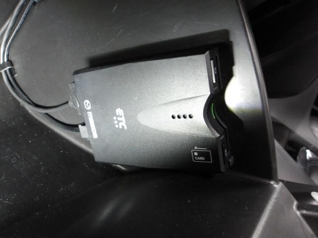 アクセラスポーツ ２．２　２２ＸＤ　Ｌパッケージ　ディーゼルターボ　本革シート　サンルーフ　ナビ　地デジ　ＤＶＤ再生　レーダークルーズ　ＡＬＨ　レーンキープアシスト　ＢＳＭ　ステアリングヒーター　ＥＴＣ　１オーナー　ＬＫＡ　運転席パワーシート　ＡＣＣ　Ｂカメラ　エアロ（23枚目）