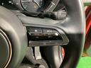 MRCC(マツダレーダークルーズコントロール)は先行車との車間を維持しながら追従走行を行い、長距離でのドライバー負担を軽減させてくれます。