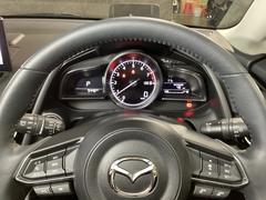 �ɥ饤�С����濴�˰�İ��ðǰ���᤭���϶����Ⱦ������ͻ�礷������ʥǥ��������Ѥ��ޤ���������ץ�ʤ��������夤���᡼�����ѥͥ����ͤ�ʷ�ϵ����Ф��ޤ��� 3