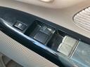 Ｘ　ナビ　ＴＶ　スマートキー　アイドリングストップ　電動格納ミラー　ベンチシート　ＣＶＴ　盗難防止システム　ＡＢＳ　ＣＤ　ＵＳＢ　ミュージックプレイヤー接続可　Ｂｌｕｅｔｏｏｔｈ（11枚目）