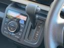 ＭＲワゴン Ｘ　スマートキー　電動格納ミラー　ベンチシート　ＣＶＴ　盗難防止システム　ＡＢＳ　ＣＤ　アルミホイール　衝突安全ボディ　エアコン　パワーステアリング　パワーウィンドウ（6枚目）