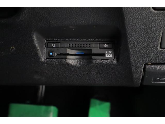 プリウスＰＨＶ Ｓナビパッケージ　フルセグ　メモリーナビ　ミュージックプレイヤー接続可　バックカメラ　衝突被害軽減システム　ＥＴＣ　ドラレコ　ＬＥＤヘッドランプ　記録簿（16枚目）