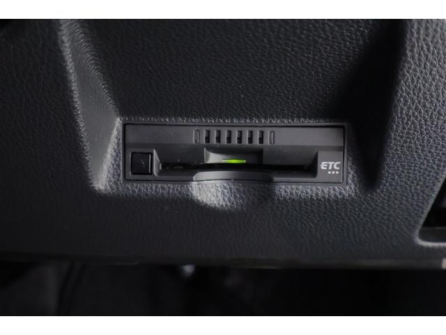 ヤリスクロス ハイブリッドＧ　メモリーナビ　ミュージックプレイヤー接続可　バックカメラ　衝突被害軽減システム　ＥＴＣ　ドラレコ　ＬＥＤヘッドランプ　記録簿（16枚目）