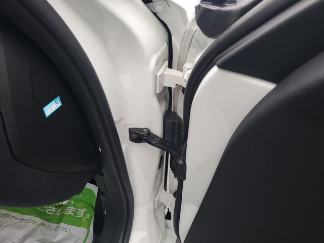 ３シリーズ ３２０ｉ　Ｍスポーツ　当社買取車両　ディーラー点検整備記録　ディーラー認定中古車保証書　取説　スペアキー　Ｍスポーツ　プッシュスタート　ＣＤ　ＤＶＤ　Ｂｌｕｅｔｏｏｔｈ（17枚目）