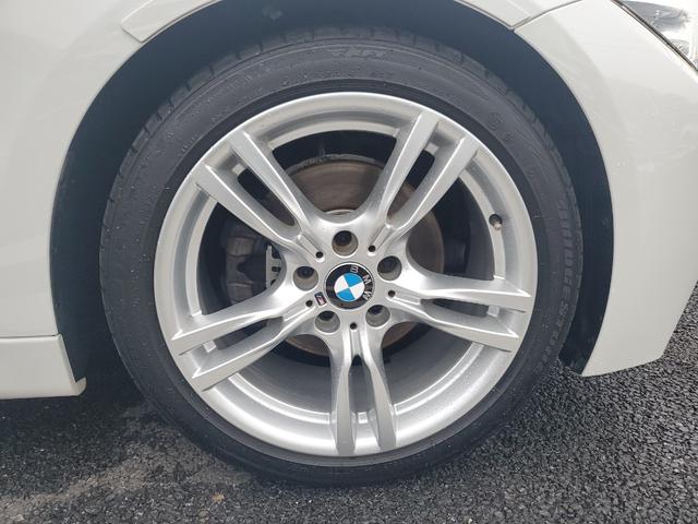 ３シリーズ ３２０ｉ　Ｍスポーツ　当社買取車両　ディーラー点検整備記録　ディーラー認定中古車保証書　取説　スペアキー　Ｍスポーツ　プッシュスタート　ＣＤ　ＤＶＤ　Ｂｌｕｅｔｏｏｔｈ（55枚目）