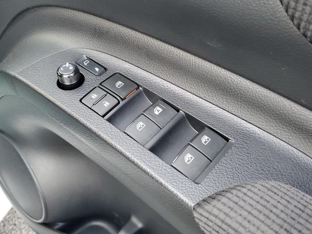 シエンタ ハイブリッドG クエロ ワンオーナー ディーラー点検整備記録 純正ナビ バックカメラ ETC トヨタセーフティーセンス 両側パワースライド ハーフレザーシート 運転席助手席シートヒーター LEDヘッドライト(36枚目)